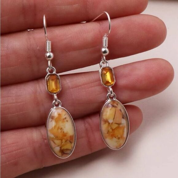 5/$25 GOLD YELLOW EARRINGS - Picture 3 of 4